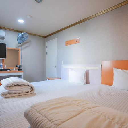 K Motel Daeyeon Busan Exterior photo